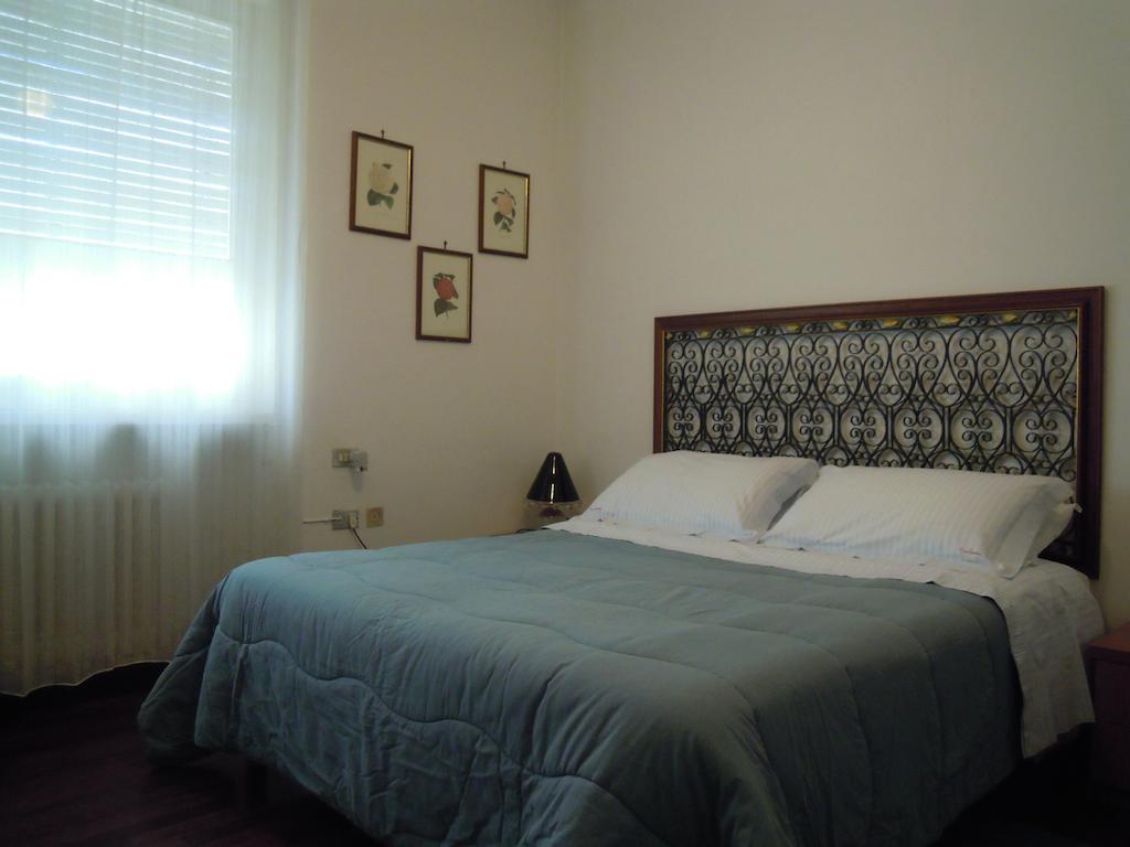 Colle Moro - B&B Villa Maria Читта Сань Анджело Номер фото